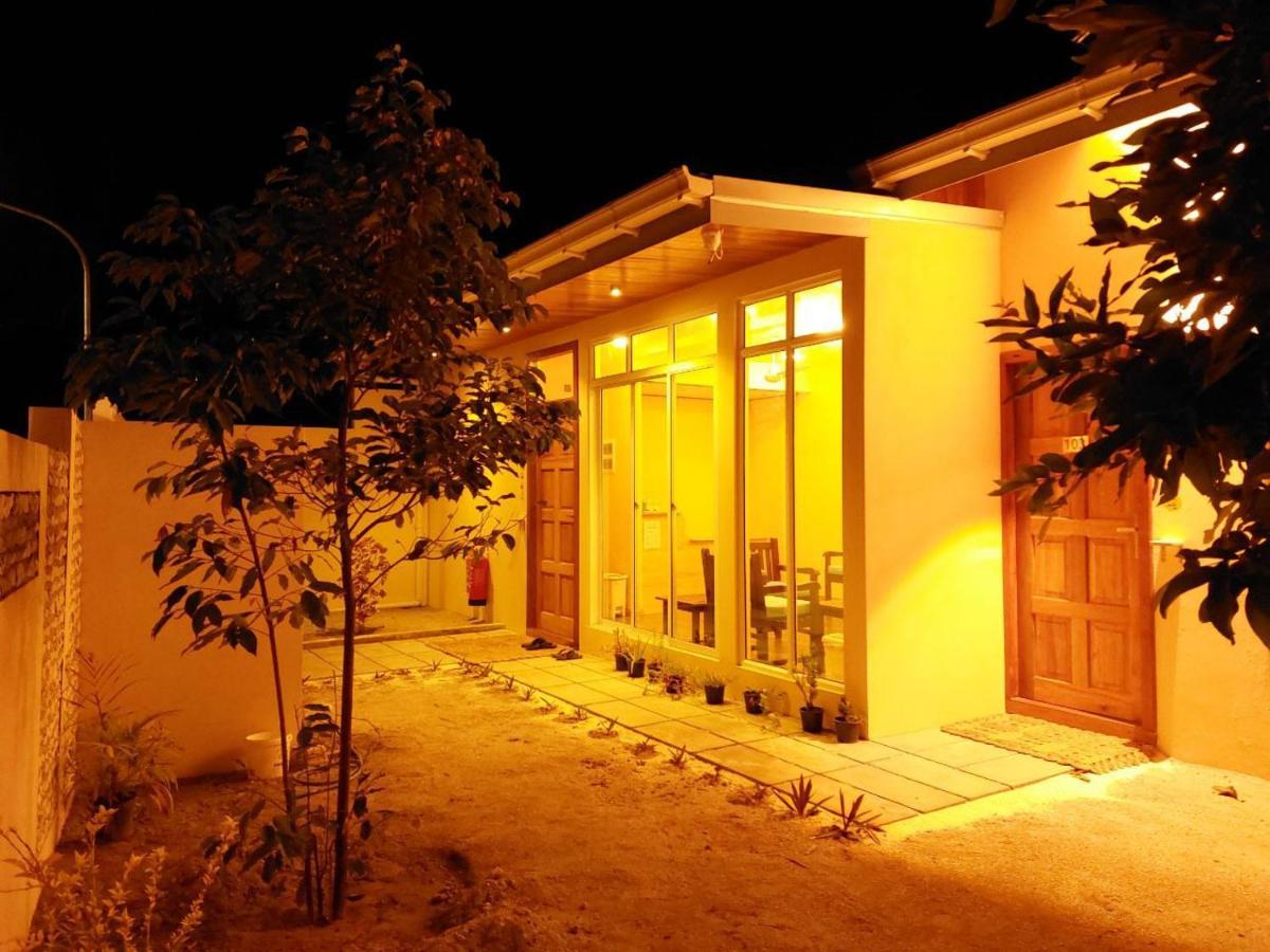 Ayira Maldives Hotel Feridhoo Exterior photo